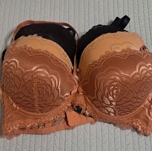 NWOT Set of 3 Bras